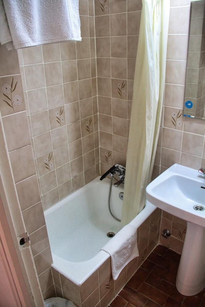 Excelsior Guest house