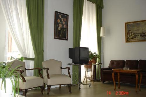 Guest house Excelsior 2*